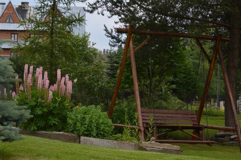 Pokoje Goscinne U Gordona Poronin Exterior foto